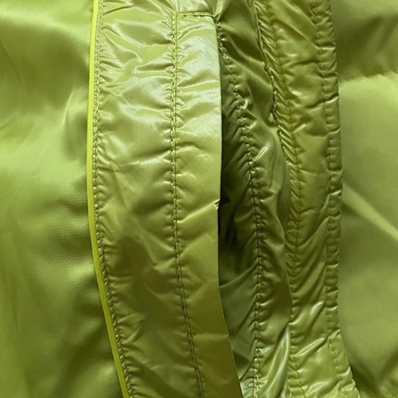 Two By Vince Camuto Neon Yellow Women Size M Puffer Jacket Hood Down, Feather - Picture 6 of 11
